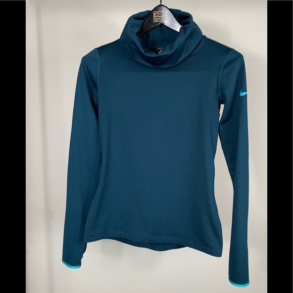 nike long sleeve turtleneck